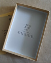 Load image into Gallery viewer, Mindful Affirmations Card Set Intelligent Change 52 Cards with Wooden Stand