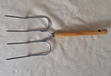 Load image into Gallery viewer, Vintage wooden handle steel bbq meat fork, Grill Tool, 16.6cm long