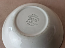 Load image into Gallery viewer, J & G MEAKIN Royal Staffordshire set of 2 Bowls - Windsong Brown