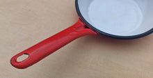 Load image into Gallery viewer, Vintage Red Enamel Saucepan by Glider – 17.5cm Diameter – Retro Kitchen Cookware