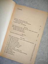 Load image into Gallery viewer, The Sound of One Hand: 281 Zen Koans with Answers(Paladin) by Yoel Hoffman