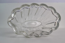 Load image into Gallery viewer, Vintage Antique Glass Jelly Mold Jello Mold Clear glass, 9.2cm x 11cm x 17cm