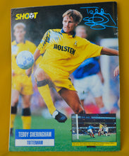 Load image into Gallery viewer, Vintage Shot Monthly Football Magazine, 7th November 1992 Edition, RARE