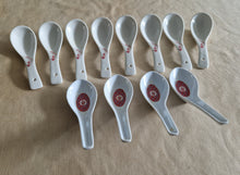 Load image into Gallery viewer, 12 x Vintage Ceramic & Plastic Chinese soup spoons