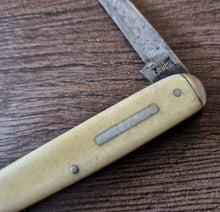 Load image into Gallery viewer, Victorian William Rodgers 2 Bladed Knife Sheffield England Circa 1900