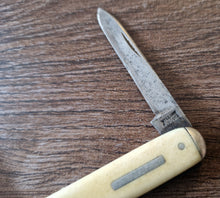 Load image into Gallery viewer, Victorian William Rodgers 2 Bladed Knife Sheffield England Circa 1900