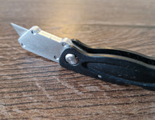 Load image into Gallery viewer, Rolson Mini Folding Tradesman Knife, Black Colour