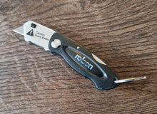 Load image into Gallery viewer, Rolson Mini Folding Tradesman Knife, Black Colour