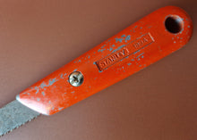 Load image into Gallery viewer, VINTAGE STANLEY PAD SAW - 199A -MADE IN ENGLAND CARPENTER JOINER CABINET MAKER