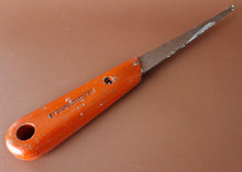 Load image into Gallery viewer, VINTAGE STANLEY PAD SAW - 199A -MADE IN ENGLAND CARPENTER JOINER CABINET MAKER