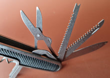 Load image into Gallery viewer, Foldable Pocket Knife - 11 Function Multi-tool