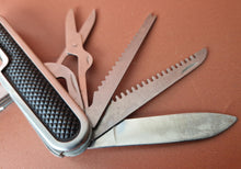Load image into Gallery viewer, Foldable Pocket Knife - 11 Function Multi-tool