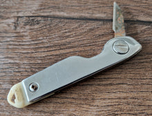 Load image into Gallery viewer, Vintage Stanley Locking Folding Box Cutter Knife Blade