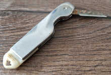 Load image into Gallery viewer, Vintage Stanley Locking Folding Box Cutter Knife Blade