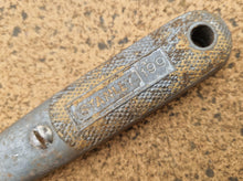 Load image into Gallery viewer, Vintage Grey HANDLE Stanley Knife 199 for Craft DIY Work in Good Condition Handy Man Tool