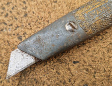 Load image into Gallery viewer, Vintage Grey HANDLE Stanley Knife 199 for Craft DIY Work in Good Condition Handy Man Tool