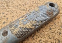 Load image into Gallery viewer, Vintage Grey HANDLE Stanley Knife 199 for Craft DIY Work in Good Condition Handy Man Tool