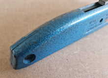 Load image into Gallery viewer, Vintage Spiralux Model 1670 Retractable Craft / Carpet Knife Blue Colour