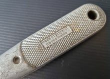 Load image into Gallery viewer, Vintage Grey HANDLE Stanley Knife 199 - for Craft Work in Good Condition