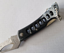 Load image into Gallery viewer, Mini Folding Tradesman Knife, Black Colour
