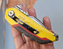 Load image into Gallery viewer, STANLEY FATMAX Retractable Folding Utility Knife, Blade Storage in the Handle with 1 extra blade