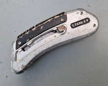 Load image into Gallery viewer, Stanley FatMax Safety Knife with Straight Blade, Retractable