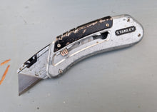 Load image into Gallery viewer, Stanley FatMax Safety Knife with Straight Blade, Retractable