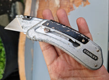 Load image into Gallery viewer, Stanley FatMax Safety Knife with Straight Blade, Retractable