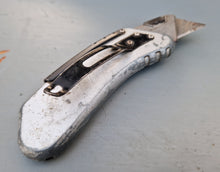 Load image into Gallery viewer, Stanley FatMax Safety Knife with Straight Blade, Retractable