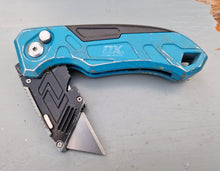Load image into Gallery viewer, OX Pro Heavy Duty Fixed Blade Folding Utility DIY Knife Blue Black Colour