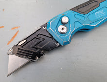 Load image into Gallery viewer, OX Pro Heavy Duty Fixed Blade Folding Utility DIY Knife Blue Black Colour