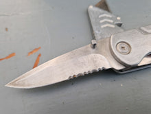 Load image into Gallery viewer, Magnusson Foldable Utility Knife Multi Tool