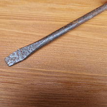 Load image into Gallery viewer, A Lovely Vintage Stanley Red Series Screwdriver Red Plastic Handle 25cm long