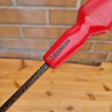 Load image into Gallery viewer, A Lovely Vintage Stanley Red Series Screwdriver Red Plastic Handle 25cm long