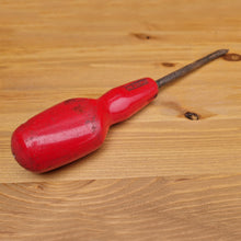 Load image into Gallery viewer, A Lovely Vintage Stanley Red Series Screwdriver Red Plastic Handle 25cm long