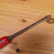 Load image into Gallery viewer, A Lovely Vintage Stanley Red Series Screwdriver Red Plastic Handle 25cm long