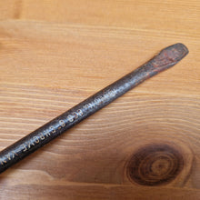 Load image into Gallery viewer, Vintage Draper 868 screwdriver Hand Tool Amber plastic handle 6" slotted blade Made In West Germany