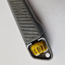 Load image into Gallery viewer, Stanley 10-020 Interlock Trimming Utility Carpet Box Cutting Knife Rim Locks