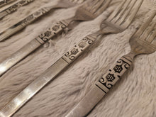 Load image into Gallery viewer, Northland Artistic Stainless Flatware Lot Oneida Knives and Forks Set 10 Pieces