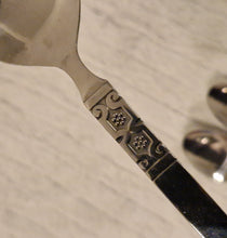 Load image into Gallery viewer, Northland Artistic Stainless Flatware Lot Oneida Spoons, Knives and Forks Set 20 Pieces