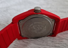 Load image into Gallery viewer, Mens Red Diesel DZ1589 Rubber Company Round Watch