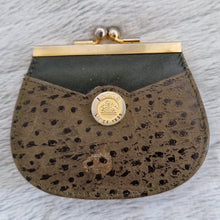 Load image into Gallery viewer, Vintage Jacob genuine leather ladies purse coin black & brown leather twist clasp fasten