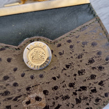Load image into Gallery viewer, Vintage Jacob genuine leather ladies purse coin black & brown leather twist clasp fasten