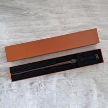 Load image into Gallery viewer, The Wizarding World of Harry Potter Universal Orlando Collectible Wand