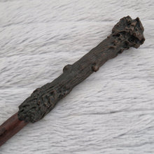 Load image into Gallery viewer, The Wizarding World of Harry Potter Universal Orlando Collectible Wand