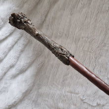 Load image into Gallery viewer, The Wizarding World of Harry Potter Universal Orlando Collectible Wand