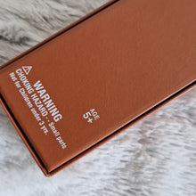 Load image into Gallery viewer, The Wizarding World of Harry Potter Universal Orlando Collectible Wand