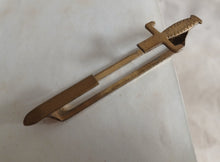 Load image into Gallery viewer, Vintage Gold Tone Sword Dagger Tie Clip Bar Military Novelty Jewellery 7.5cm