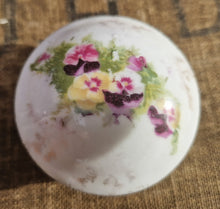 Load image into Gallery viewer, Round Hand Painted Floral Flower Ceramic Trinket Box