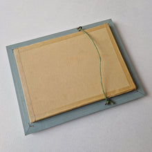 Load image into Gallery viewer, Handmade Cute Paper Quilling Art Unique Design Wall Art Picture frame Flower